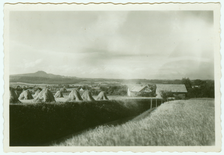 Pohled ke Kumburku, kolem 1937, foto J. Vchal, archiv M. ejn