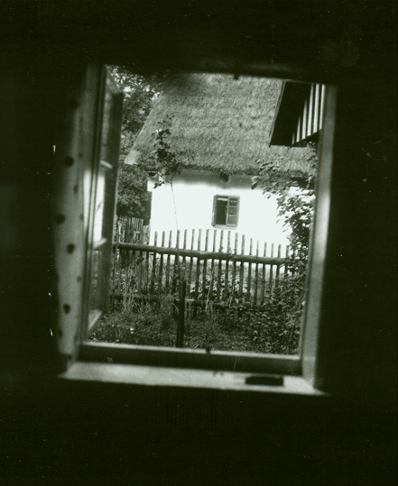 Prhled oknem, kolem 1930, foto J. Vchal, archiv M. ejn