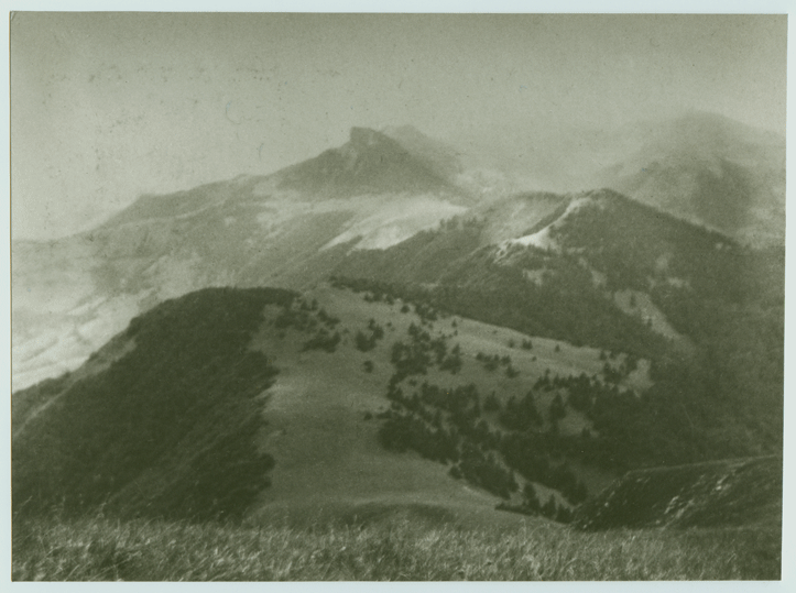 Z cesty Slovenskem 19.8. 17. 9. 1933, foto J. Vchal, PNP Praha, reprofoto archiv M. ejn